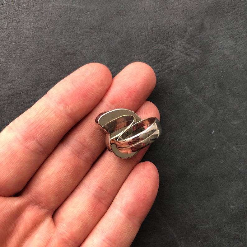 Ring witn pyrite Ammonite Dimensionless | Frame Nickel Silver Look video on Youtube