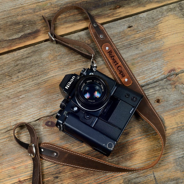 Courroie d'appareil photo personnalisée en cuir sellier et marron cannelle, courroie d'appareil photo personnalisée, cadeau photographe pour lui