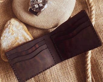 Handstitched Brown Leather Bifold Wallet: Personalized Minimalist Card Holder