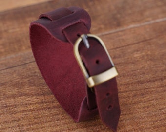 Buckle Bracelet Custom Leather in Burgundy and Color Combinations, Personalized Leather Wristband with Buckle