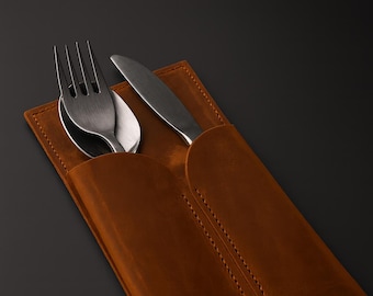 Portaposate in pelle personalizzato: custodia per utensili con incisione personalizzata