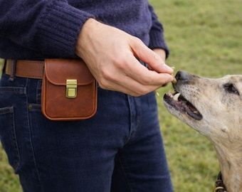 Dog Walking Belt Pouch: Personalized Leather Treat Bag EDC for Pet Owners