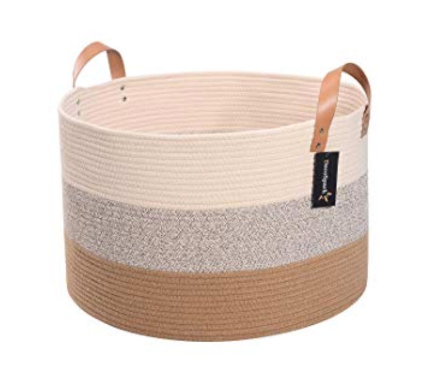 Extra Large Cotton Rope Storage Basket 21.7 X 21.7 X 13.8 Big Basket for Blankets Living Room Woven Laundry Basket with Leather Handle Baby and Dog Toy Storage Baskets Bin Towel Basket 