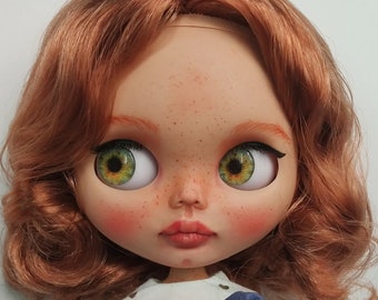 Blythe, tan skin, red copper hair, beautiful doll