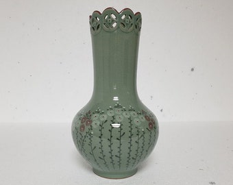 Handmade Korean Ceramic Openwork Celadon Vase - Chrysanthmum