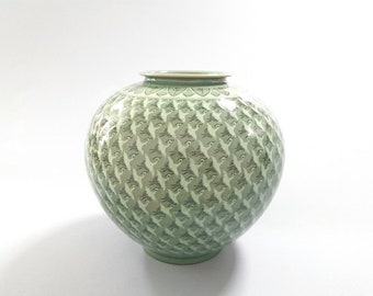 Handmade Korean Ceramic Inlaid Celadon (상감 청자) Moon Jar - 500 Cranes