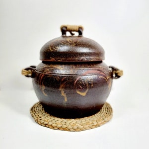 Handmade Korean Onggi Jar | Kimchi Fermentation Crock | Natural Clay Breathable Pickling Pot 4L, 9L (1 Gal, 2.3 Gal)