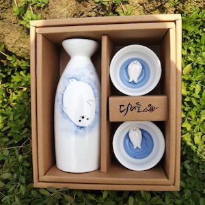 Handmade Hand-Painted Korean Chunghwa Baekja White Porcelain Sake Set - Harp Seal, Pitcher & Cups, Soju, Makgeoli