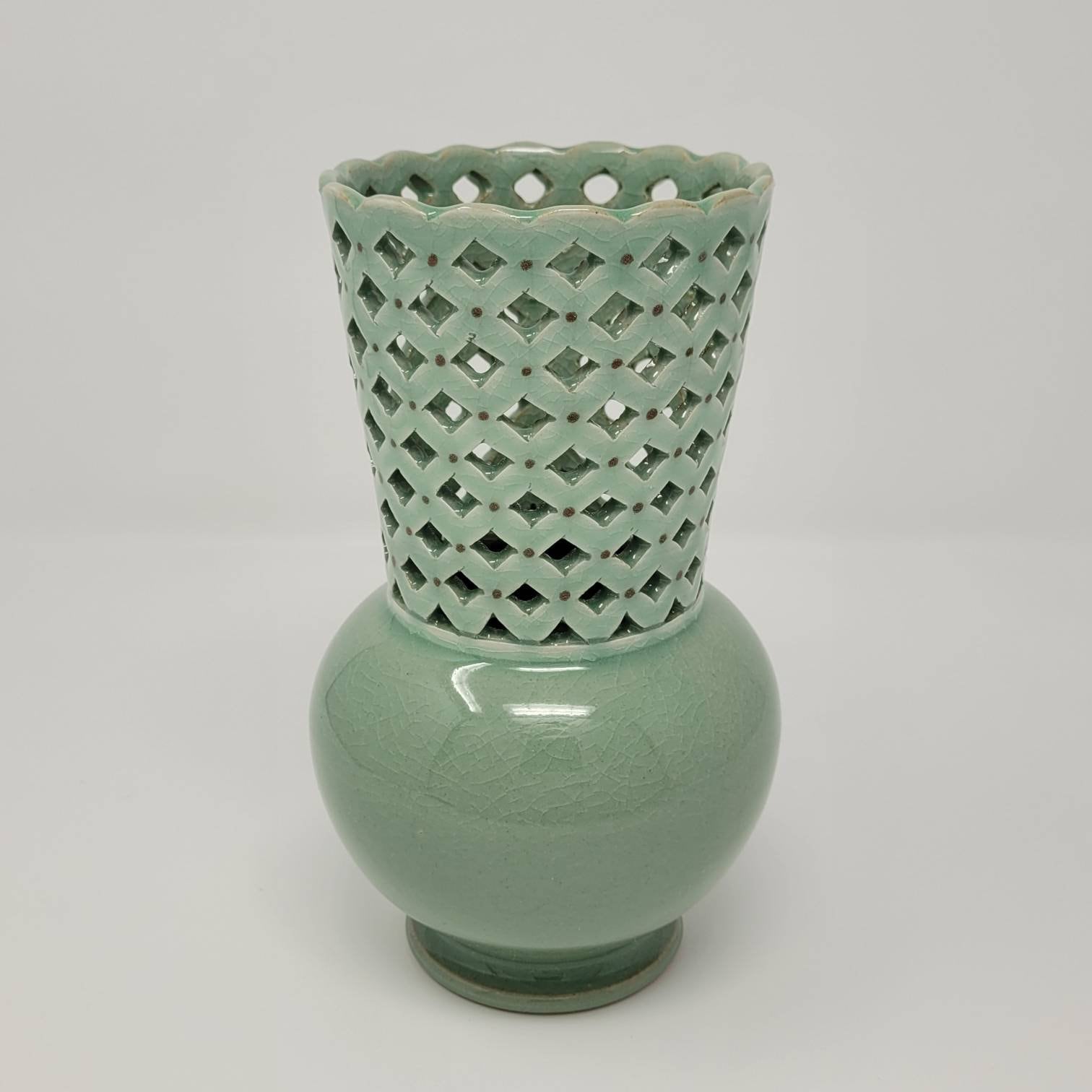 Handmade Korean Ceramic Inlaid Celadon 상감 청자 Vase With Etsy