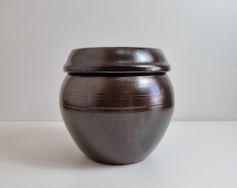 Handmade Korean Onggi Fermentation Jar | Kimchi & Gochujang Aging Crock (2.5 Liter / 0.66 Gal)