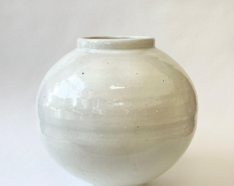 Handmade Korean Dumbung Buncheong Moon Jar