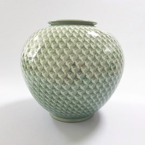 Handmade Korean Ceramic Inlaid Celadon (상감 청자) Moon Jar - One Thousand Cranes, Goryeo, Traditional, Home Decor