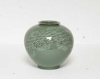 Handmade Korean Ceramic Inlaid Celadon (상감 청자) Moon Jar - School of Fish