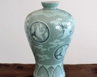 Handmade Korean Inlaid Celadon (상감청자) Ceramic Makkoli / Sake Bottle - Cranes and Clouds, Maebyung