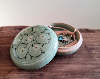 Handmade Traditional Korean Celadon Ceramic Case for Jewelry or Incense - Arabesque Floral Patterns