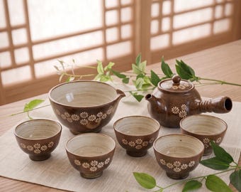 Handmade Korean Buncheong Chrysanthemum 5-Person Tea Set