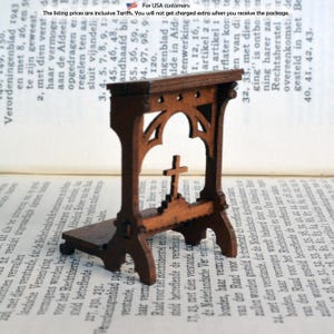 Panca per la preghiera - kit in miniatura per casa delle bambole 1:24