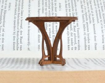 Art Nouveau Table - dollshouse miniature 1:24 kit
