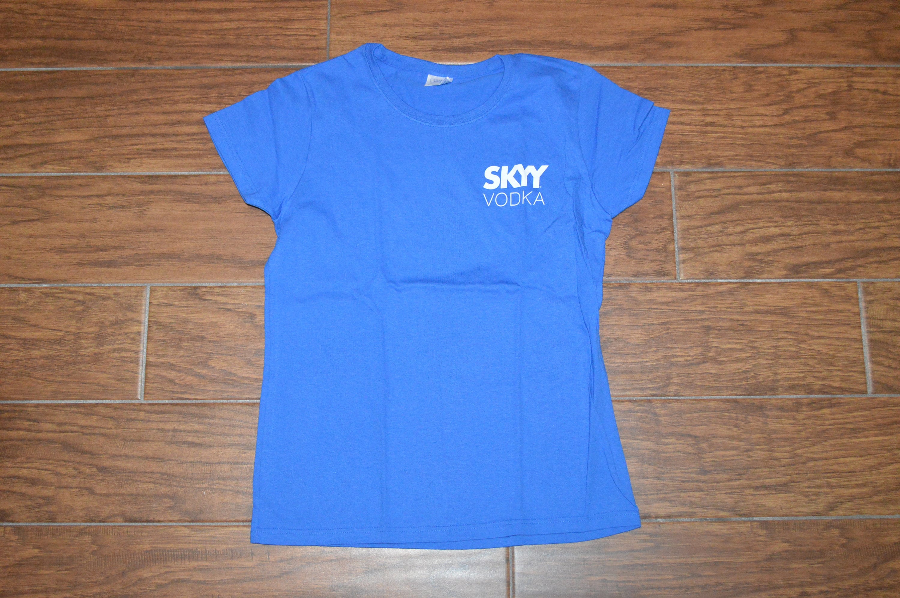 Skyy // Skyy Vodka // Vodka // Blue // T-shirt // Tee // Medium
