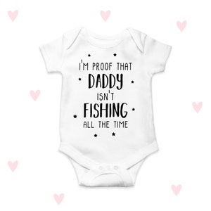 Fischen Papa Baby wachsen: Lustiges Fischer Papa Geschenk