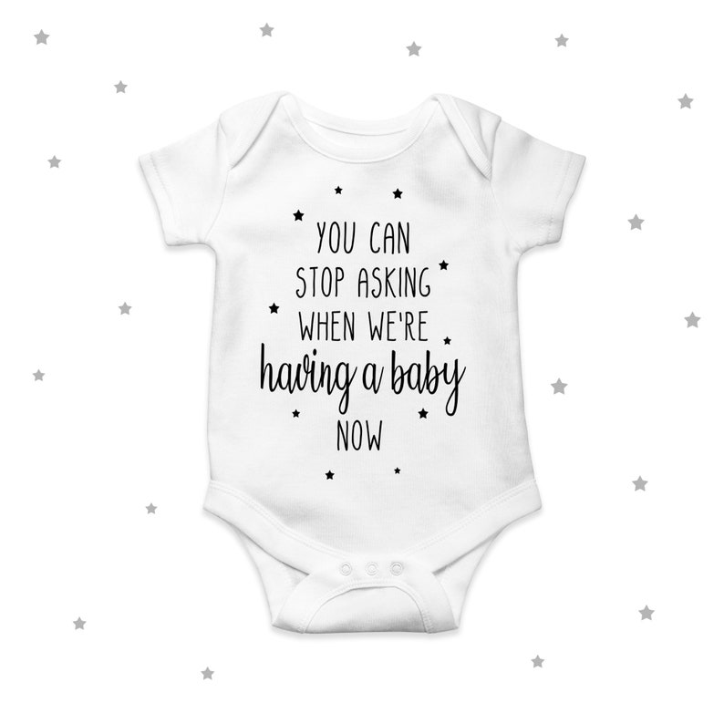 Baby Announcement Babygrow, We're having a Baby, Pregnancy Announcement, Personalised, Unisex 