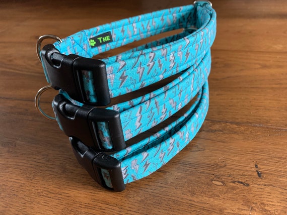 Lightning bolt dog collar top