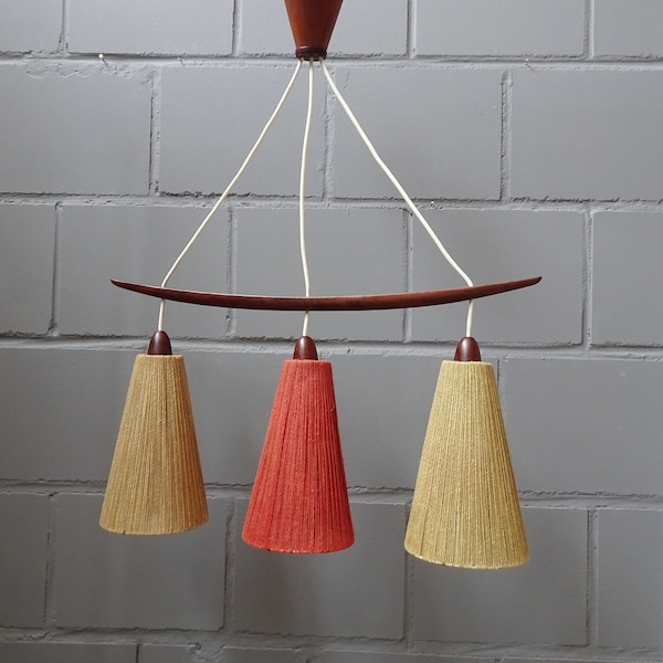 Temde pendant lamp in teak and sisal in beige and dark red, Mid Century pendant lamp three-flame