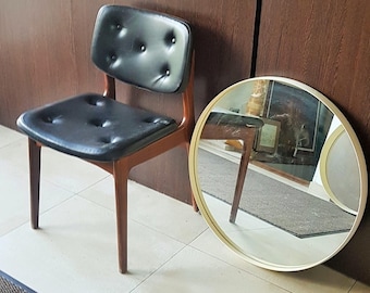 round mirror with white frame, Italian mid-century wall mirror