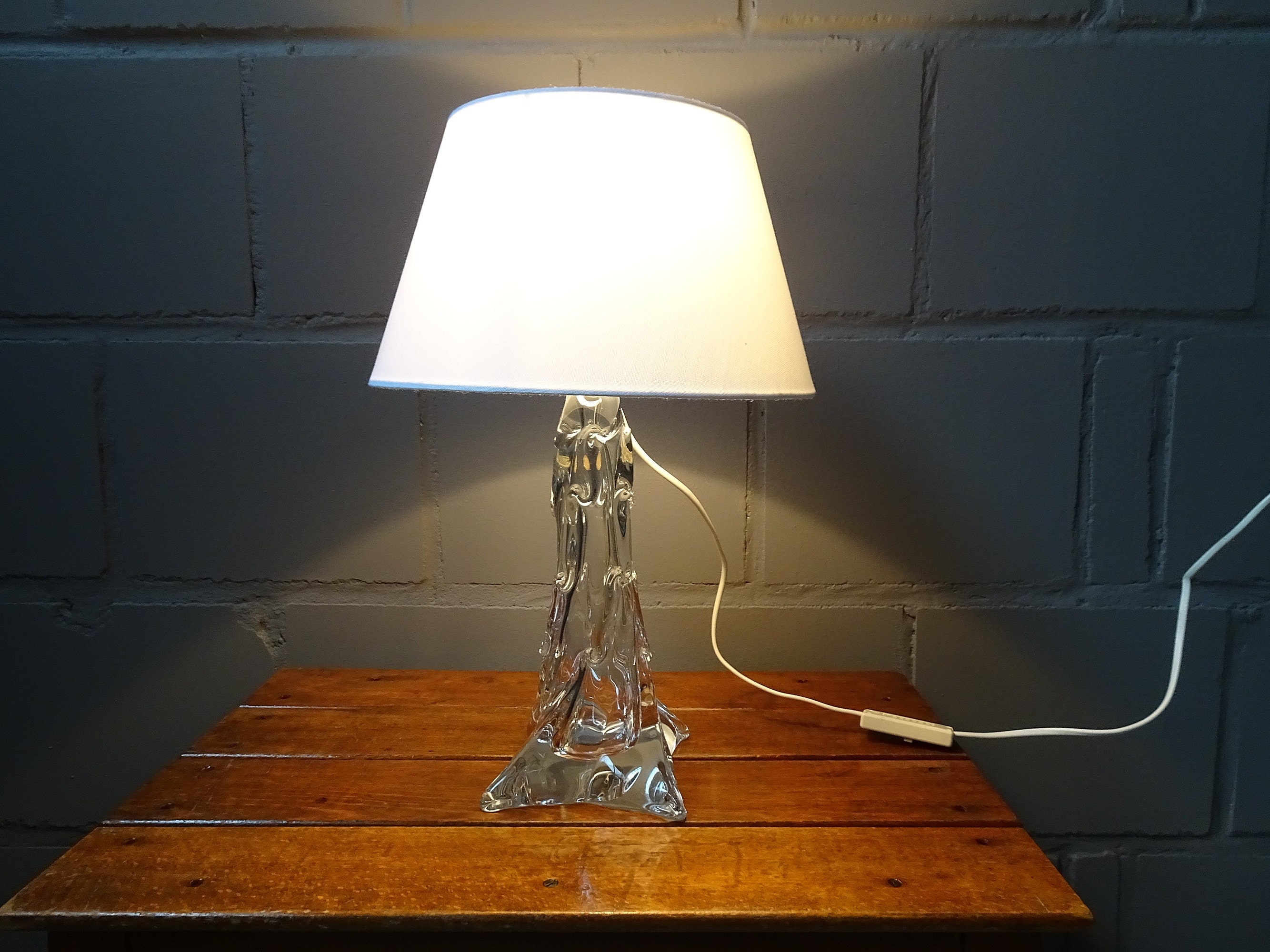 French crystal table lamp with white lampshade by Cristallerie Lviv
