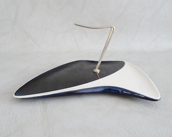 Mid century cheese plate with handle, ceramic plate plate, minimalist tableware