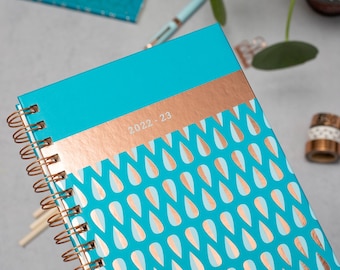 A5 ACADEMIC 2020-21 WEEK TO VIEW CASHBOUND MID YEAR STUDENT TEACHER DIARY A5 ACADEMIC 2020-21 WEEK TO VIEW CASHBOUND MID YEAR STUDENT TEACHER DIARY