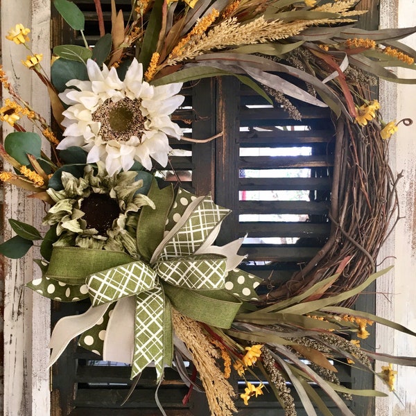 fall wreath decor; farmhouse thanskgiving decor; fall farmhouse wreath; fall front door wreath; fall sunflower wreath; rustic fall wreath;