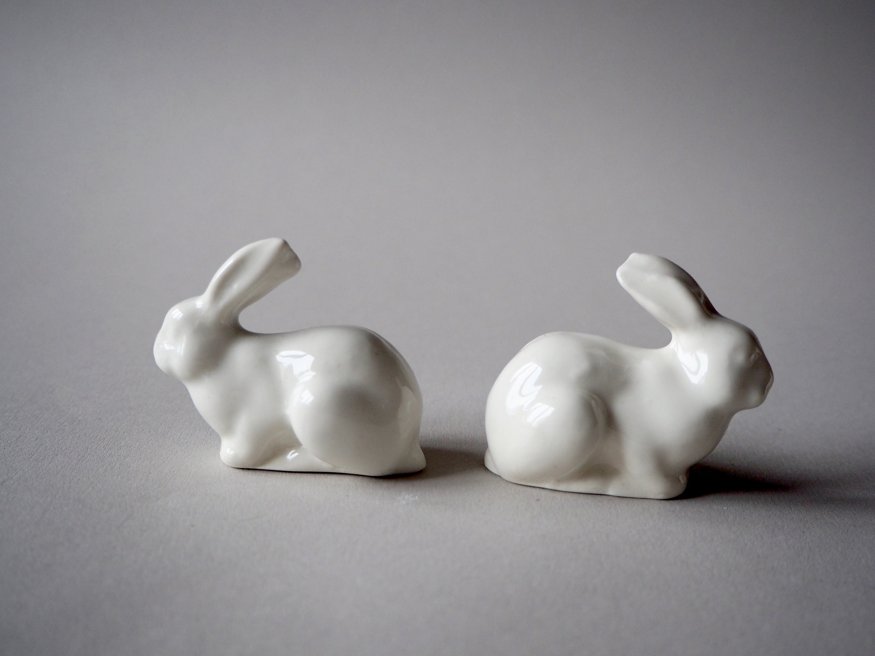 SMALL BUNNY FIGURINE, Porcelain Sculpture, Tiny Ceramic Figurines
