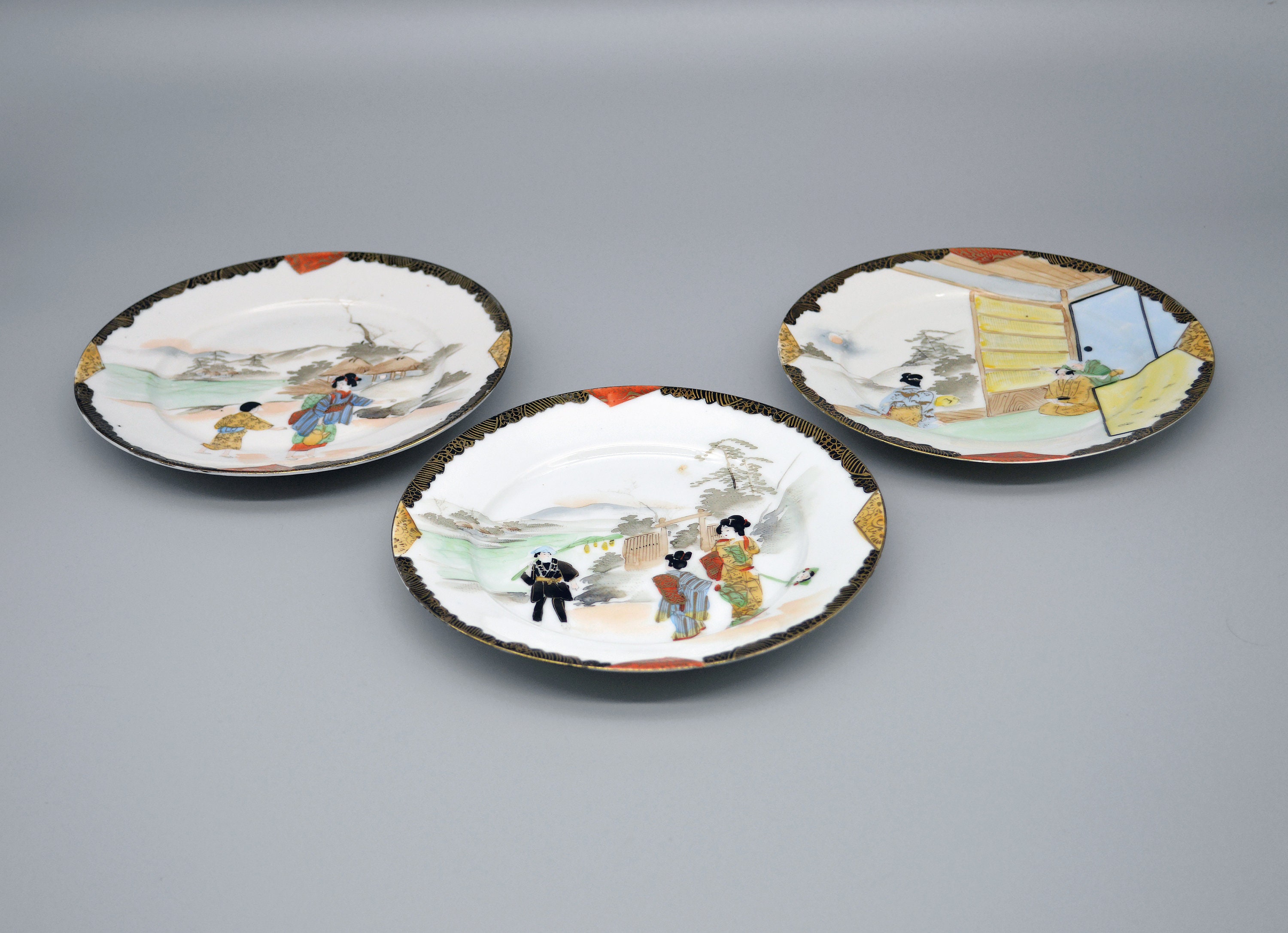 X3 Japanese Taisho Period Yokohama Plates 横浜焼 | Kutani
