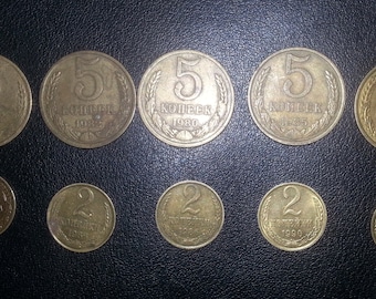 a set of coins 10 pieces of the USSR 5 kopecks and two kopecks / coins for decor