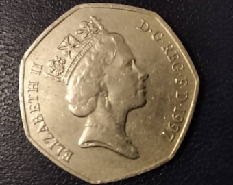 コレクターズアイテム 1997年英国50ペンス硬貨 - 歴史を垣間見る
