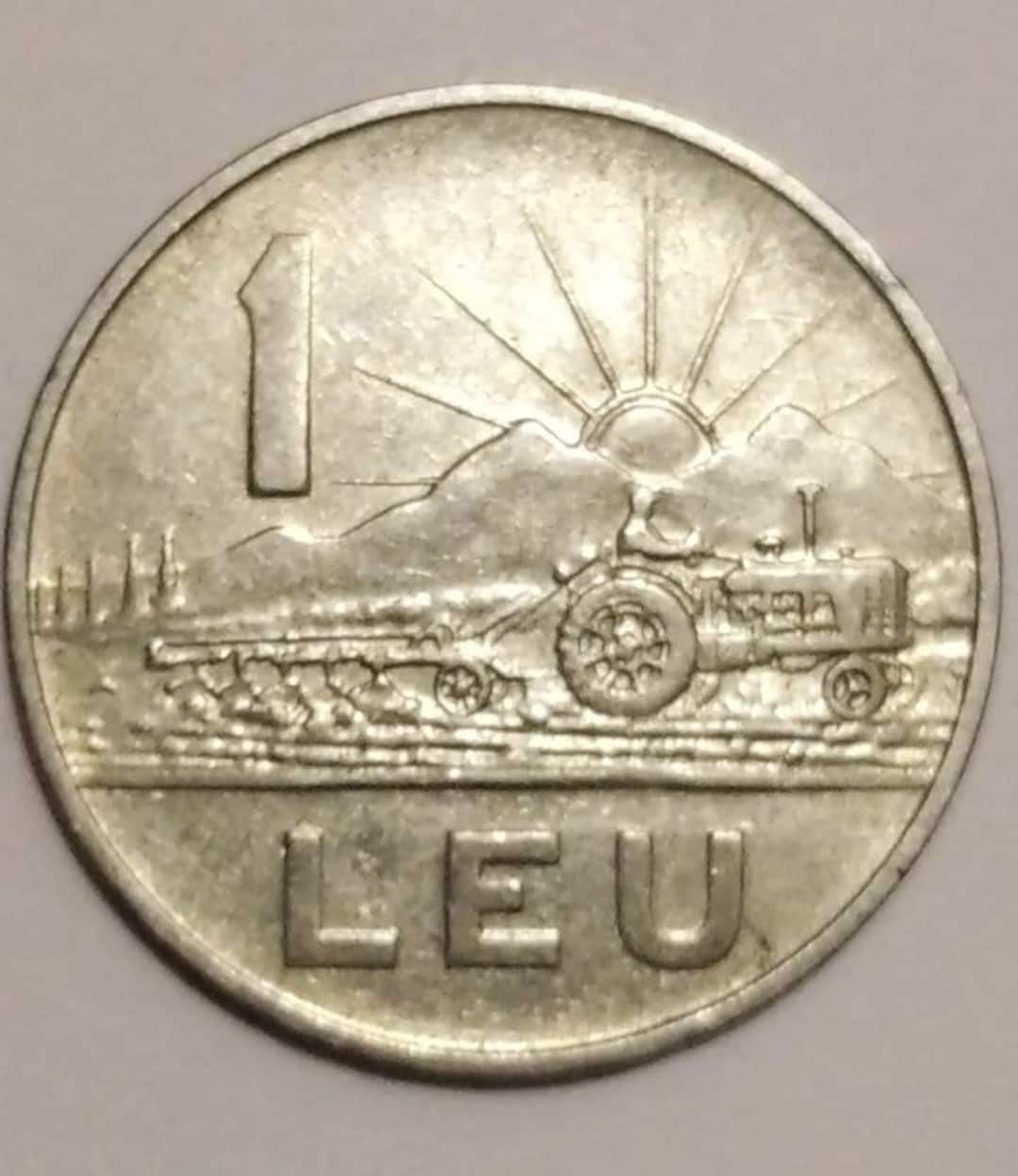 1966年 ルーマニア 1レウ 硬貨 il_1080xN.4666187361_tpho.jpg