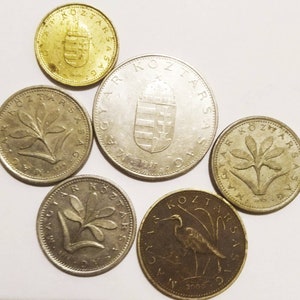 3528【ハンガリー】20フォリント　硬貨　コイン　古銭　100枚セット 3530【ハンガリー】100フォリント 硬貨 コイン 古銭 100枚セット