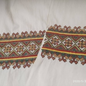 Ukrainian vintage embroidered towel. Ukrainian vintage Rushnyk. Handmade towel. Original Ukrainian village towel. Embroidered rushnyk