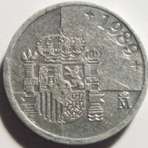 Vintage Spanish Coin , 1 Peseta