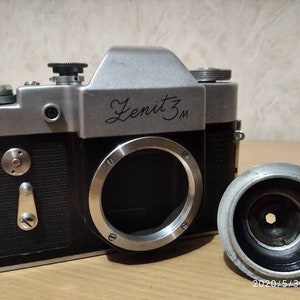 Appareils photo argentiques manuelles Zenit