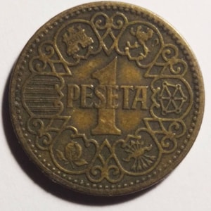 Spanish Coin 1 Peseta 1944