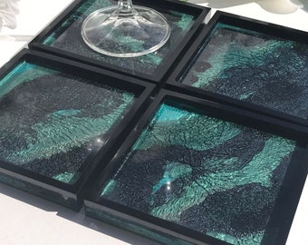Geode-Inspired Resin Coaster Set – Green & Black Mica, Wire Holder