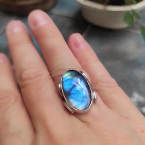 LABRADORITE BLUE RING