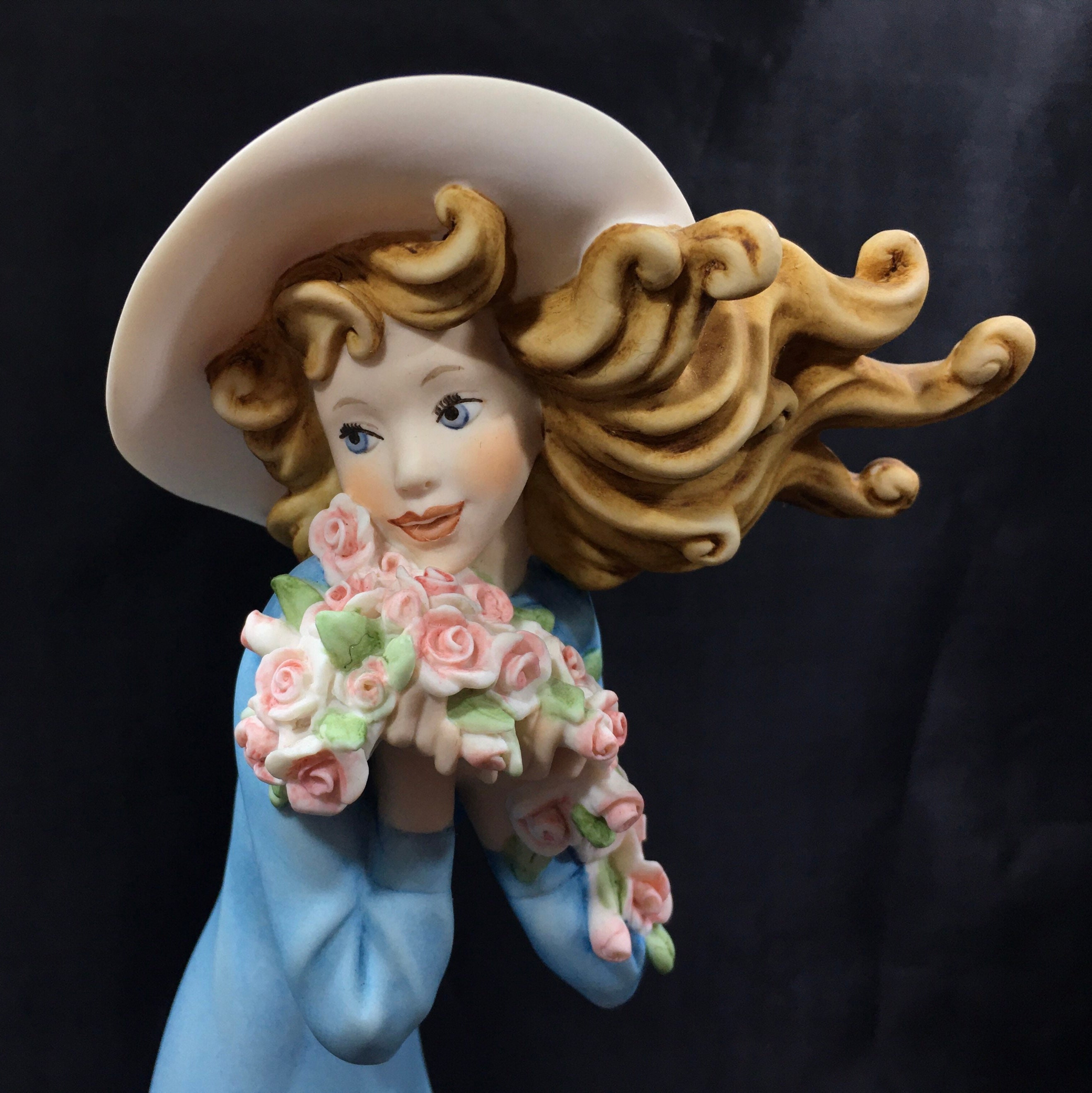 Rare Giuseppe Armani Sculpture Roses Garden #2224C ~ Florence Statue Of Young Lady with Blue Flower Dress Italian Collectible Capodimonte