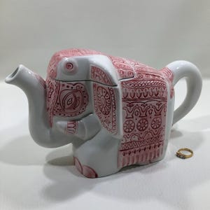 World Market CERAMIC ELEPHANT TEAPOT ~ Textured White Pot w/ Hand Painted Pink Boho Geometric Motifs