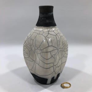 Signed RAKU BOTTLE VASE w/ Creamy Crackle Drip Glaze 7&quot;~ Minimalistic Monochromatic Studio Art Pottery Vessel ~ Traditional Japanese Art