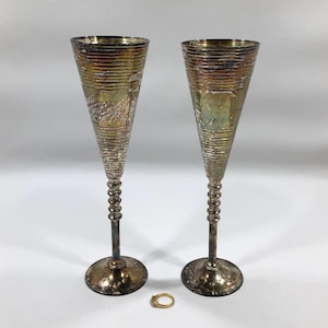 Vintage Silver Plated BRASS CHAMPAGNE FLUTES Set of 2 ~ Tall Etched & Hammered Wine Goblets ~ Mid-Century Barware Boho Decor Made in India
