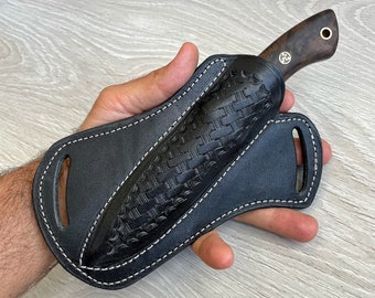 REAL DAMASCUS Hunting Knife & Walnut Wood Handle- 150 Layers - Blacksmith Made - Camping Knife - Damascus Steel Knife - Survival Knife No:70
