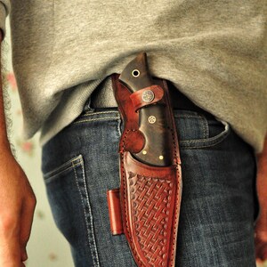 Complete set of Hunting Knife No:52 with 1075 steel blade, walnut handle and leather sheath.